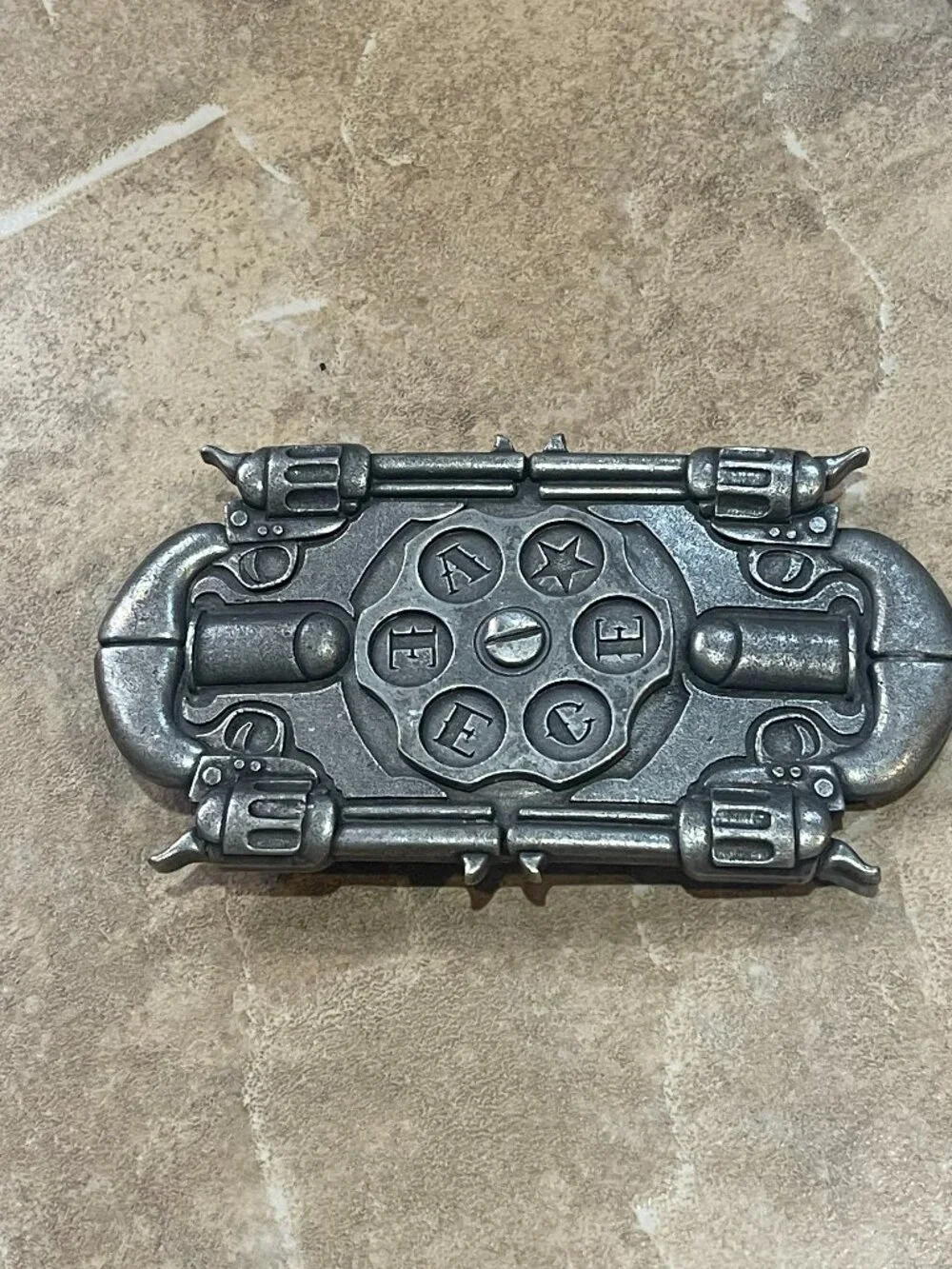 Veece Y2K Spinning Revolver Western Cowboy Belt Buckle